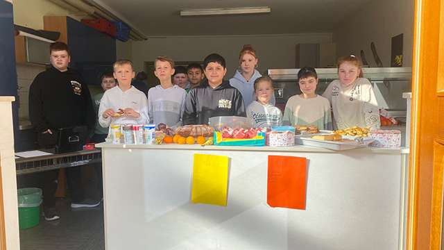 5 Kuchenverkauf IMG 0877